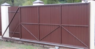 Купить откатные ворота из профнастила Дзержинск, цена от 1787 руб.
