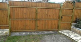 Купить распашные ворота деревянные Дзержинск, цена от 2785 руб.