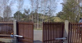 Купить распашные ворота из штакетника Дзержинск, цена от 2785 руб.